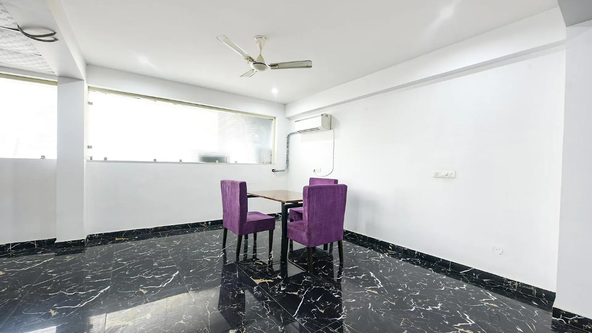 Fabhotel City Suits Gurgaon Hotel