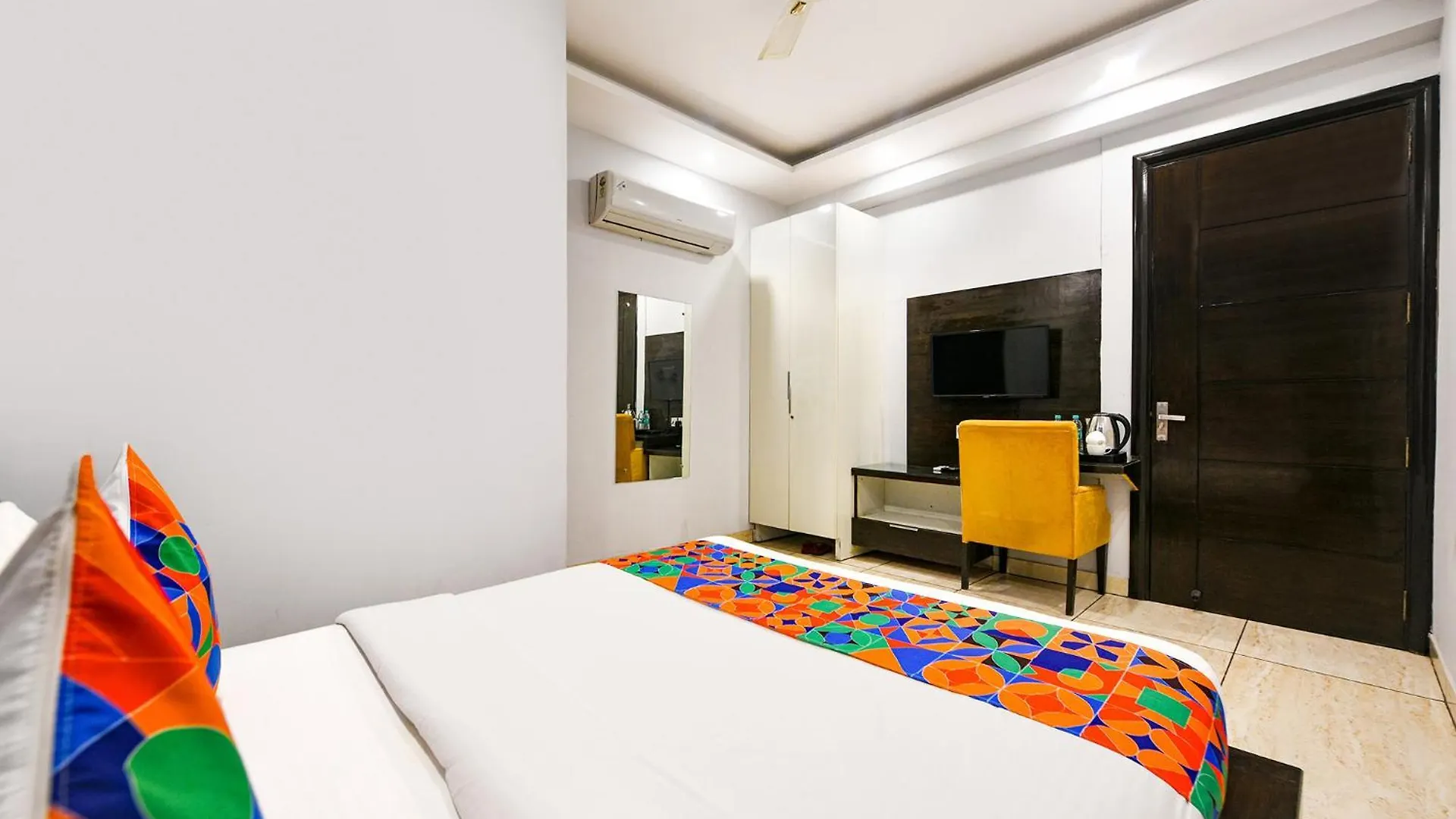 Fabhotel City Suits Gurgaon